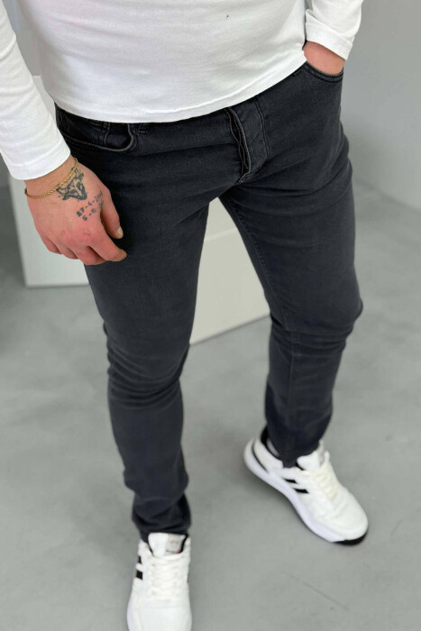 SLIM FIT SIMPLE MEN JEANS IN GREY COLOR - 4