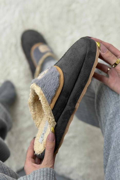 SMALL LOGO ONE COLOR WOMEN SLIPPERS GREY/GRI - 5