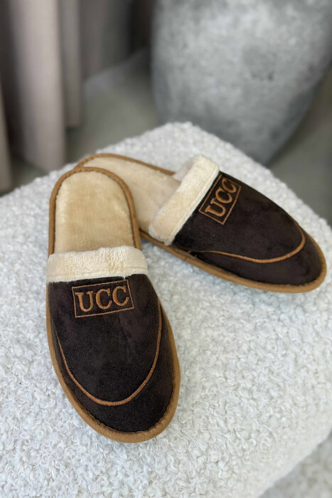 SMALL LOGO SIMPLE MEN SLIPPERS DARK BROWN/KAE - 