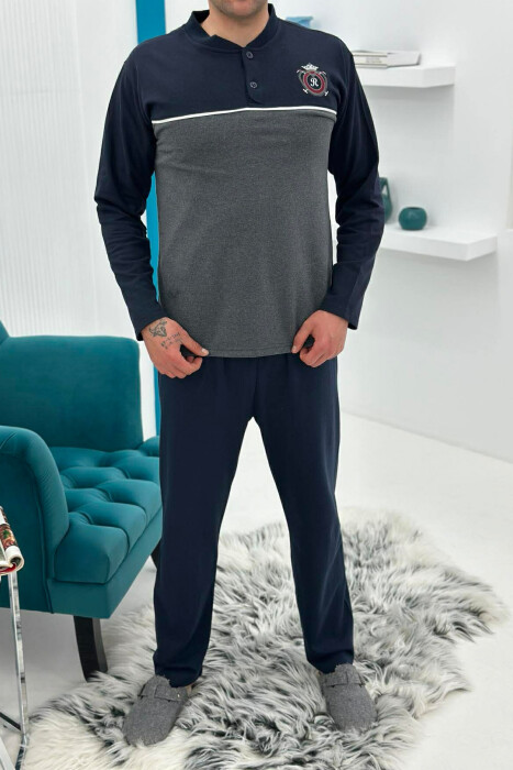 PIZHAME BLUZE ME LOGO TË THJESHTE+TUTA PER MESHKUJ NE NGJYRE GRI TE ERRET - KLAUDIO FASHION