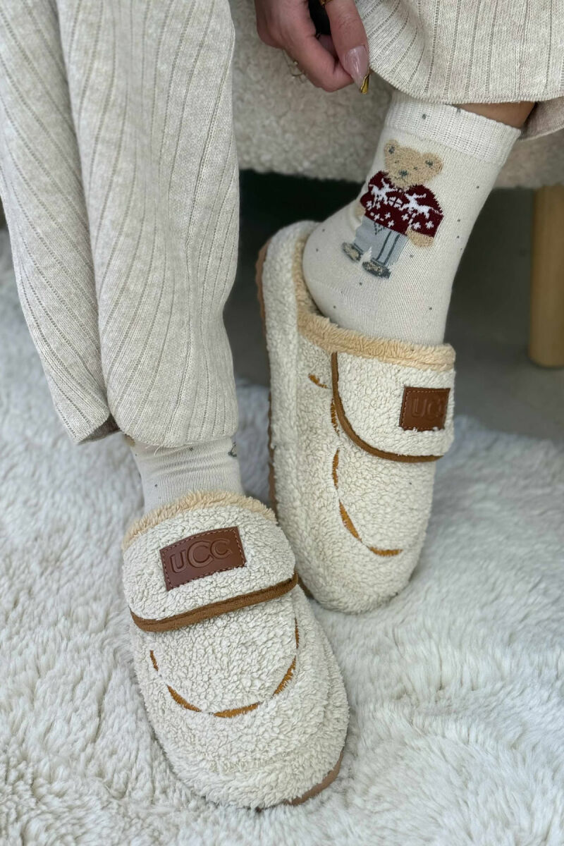 SMALL LOGO TEDDY WOMEN SLIPPERS CREAM/KREM - 4