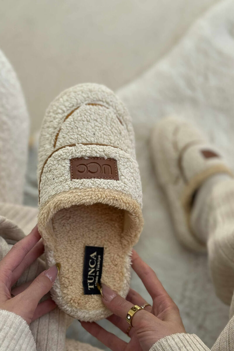 SMALL LOGO TEDDY WOMEN SLIPPERS CREAM/KREM - 2