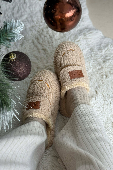 SMALL LOGO TEDDY WOMEN SLIPPERS DARK BEIGE/BEZHE ERRET - 6