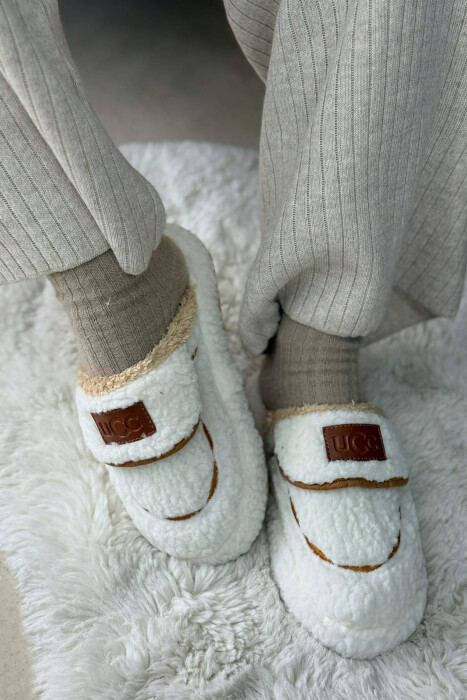 SMALL LOGO TEDDY WOMEN SLIPPERS WHITE-E BARDHE - KLAUDIO FASHION