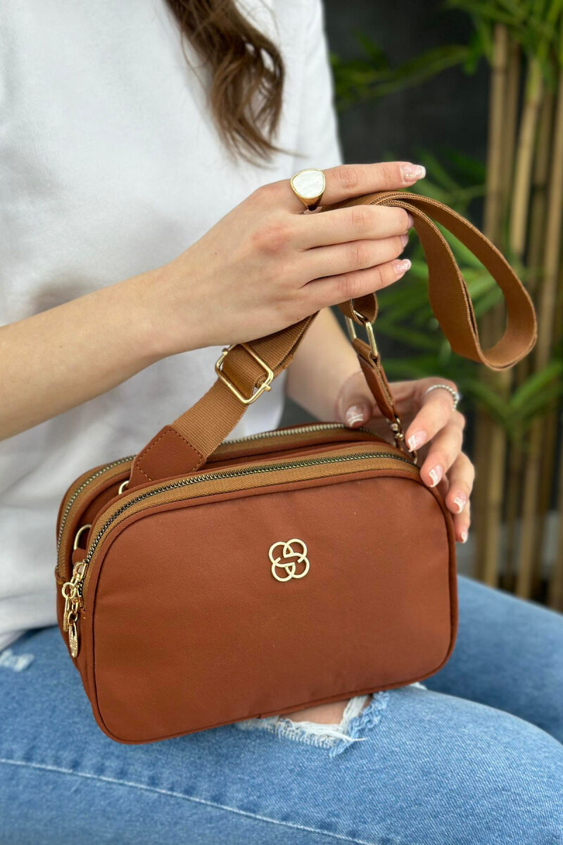 SMALL SIPPER WOMAN BAG BROWN/KAFE - 1