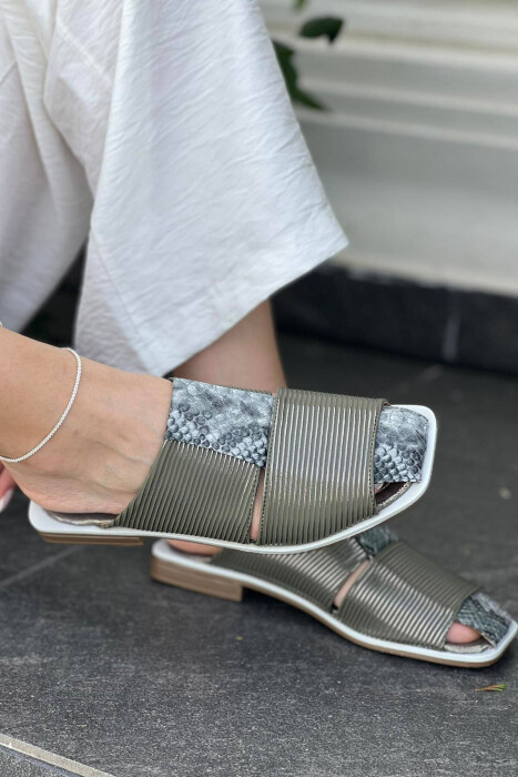 SNAKE SKIN DETAIL WOMAN SLIPPERS GREEN/JESHILE - 1