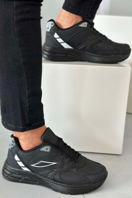 SPECIAL DESIGN RUNNING MEN SNEAKERS BLACK/ E ZEZE 