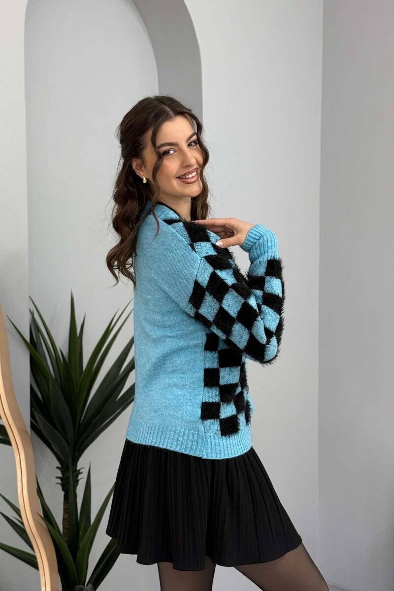 SQUARE DESIGN KNITTED WOMEN CARDIGAN LIGHTBLUE/BZ - 5