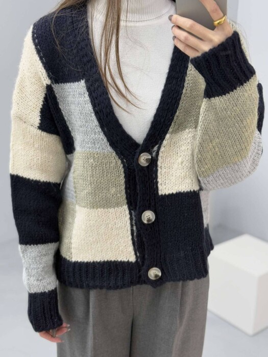 SQUARE DESIGN KNITTED WOMEN CARDIGAN MULTIPLE/SHNGJ - 3