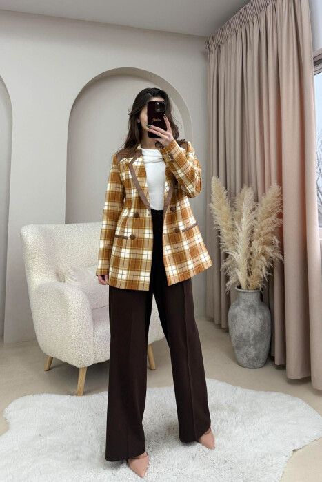 SQUARED DESIGN BUTTONED WOMEN JACKET BROWN/KAFE - KLAUDIO FASHION