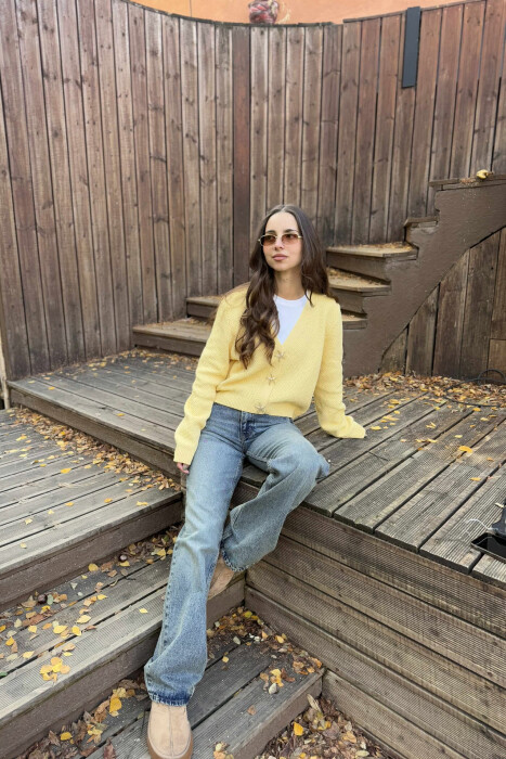 STARFISH BUTTONS SIMPLE WOMEN CARDIGAN YELLOW/E VERDHE - 3