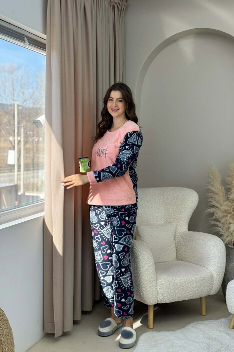 STAY STRONG WRITINGS POLAR WOMAN BLOUSE+ TROUSERS PIJAMAS POWDER/PUDER - KLAUDIO FASHION