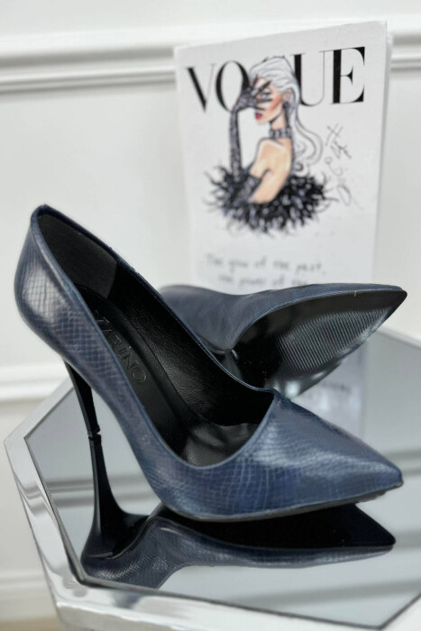 STILETO SHINY LEATHER WOMAN HEELS BLUE/BLU 