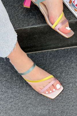 STRAPPY LOW HEELED WOMEN SANDALS PINK/ROZE 