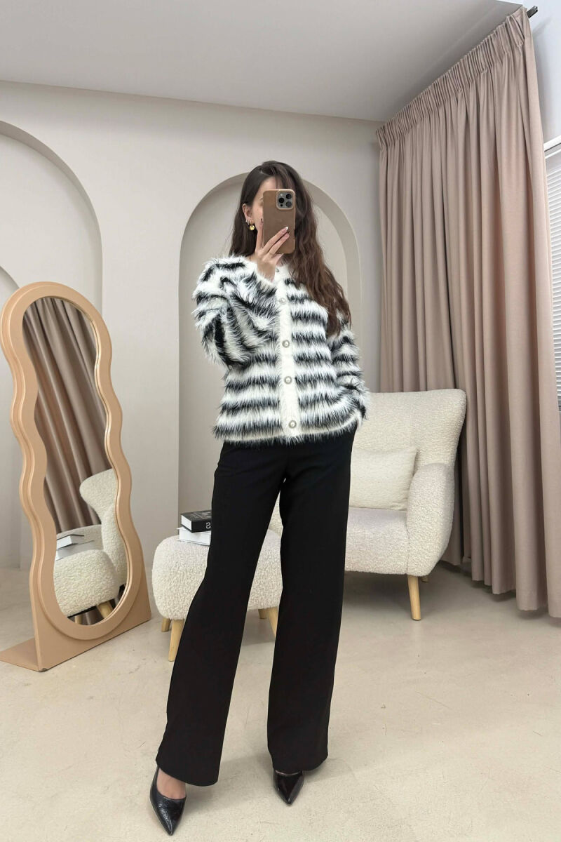 STRIPE DESIGN BUTTONED WOMEN CARDIGAN WHITE-E BARDHE - 4