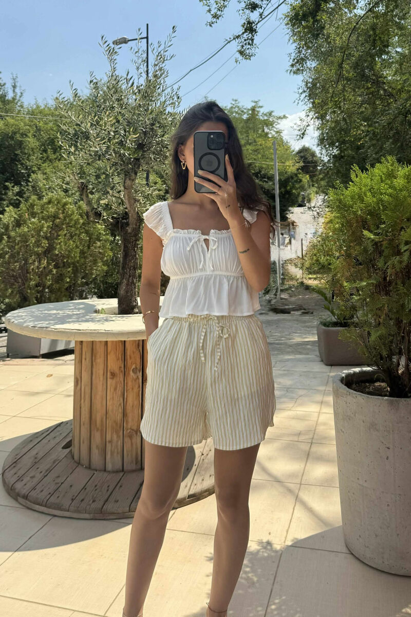 STRIPE DESIGN ELASTIC WAIST WOMEN SHORTS YELLOW/E VERDHE - 1