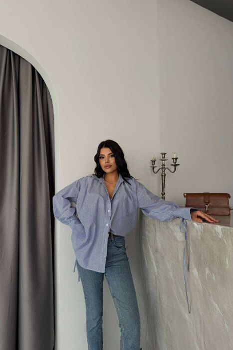 KËMISHË ME MËNGË TË GJATA DHE DIZAJN ME VIJA PËR FEMRA NË NGJYRË BLU - KLAUDIO FASHION