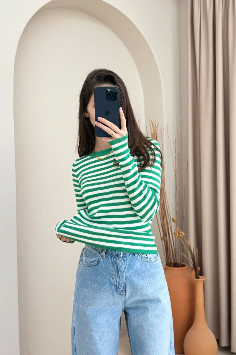STRIPE DESIGN ROUND NECK WOMEN SWEATER GREEN/JESHILE - 1