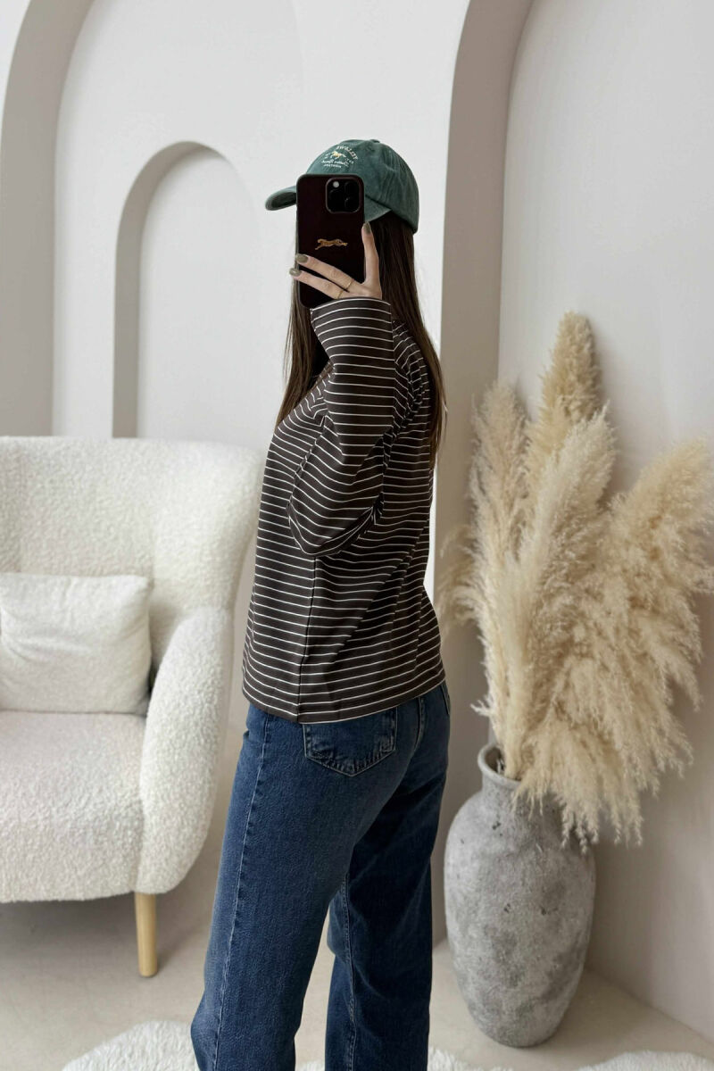 STRIPE DESIGN ROUND NECK WOMEN SWEATSHIRT BROWN/KAFE - 3