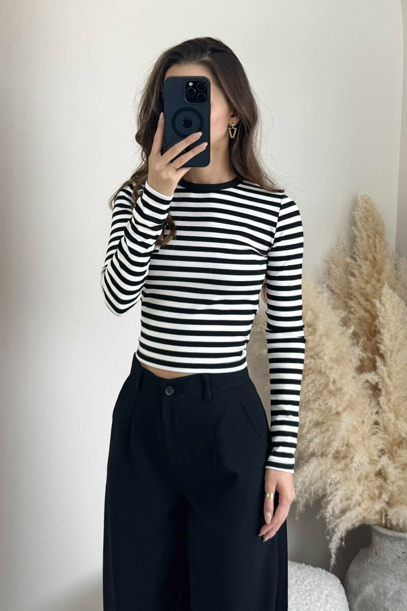STRIPE SMALL POCKET DETAIL WOMEN SWEATSHIRT BLACK-WHITE/ZB - 5
