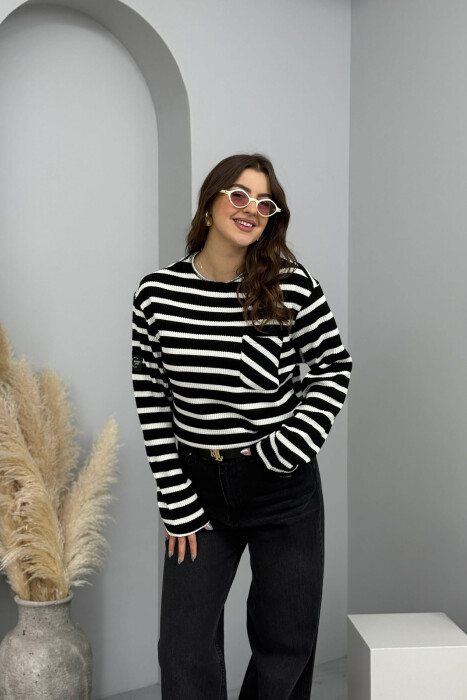 STRIPED DESIGN POCKET DETAIL WOMEN SWEATER BLACK/ E ZEZE 