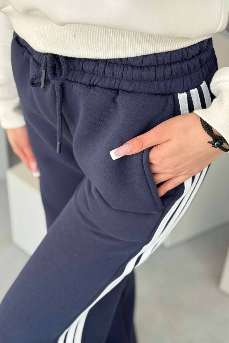 STRIPED FLUFFY WOMEN SWEATPANTS BLUE/BLU - 2