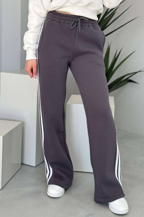 STRIPED FLUFFY WOMEN SWEATPANTS GREY/GRI 