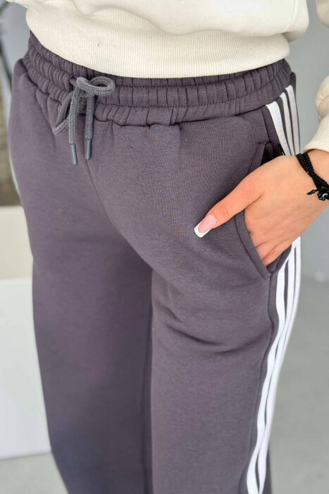 STRIPED FLUFFY WOMEN SWEATPANTS GREY/GRI - 2