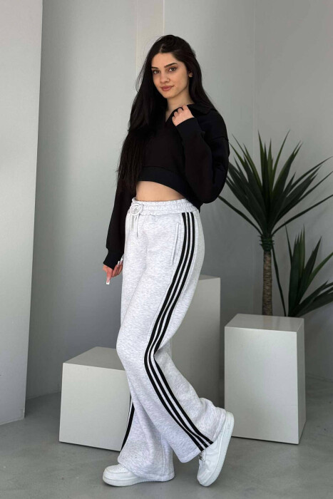 STRIPED FLUFFY WOMEN SWEATPANTS LIGHT GREY/GZ 