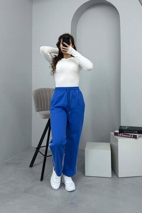 TUTA NJË NGJYRËSHE ME PUSH DHE VIJA PËR FEMRA NË NGJYRË BLU - KLAUDIO FASHION