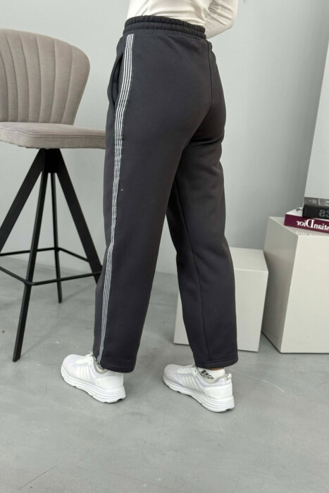 STRIPED ONE COLOR FLUFFY WOMEN SWEATPANTS DARK GREY/GEE - 4