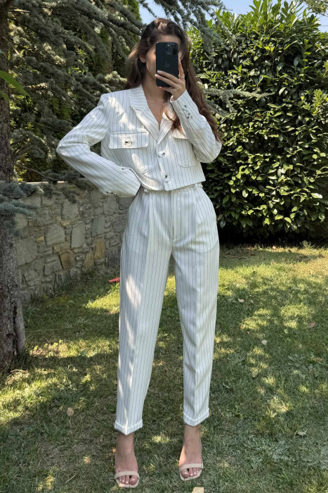 STRIPES DESIGN JACKET+ TROUSERS WOMEN SET WHITE-E BARDHE 