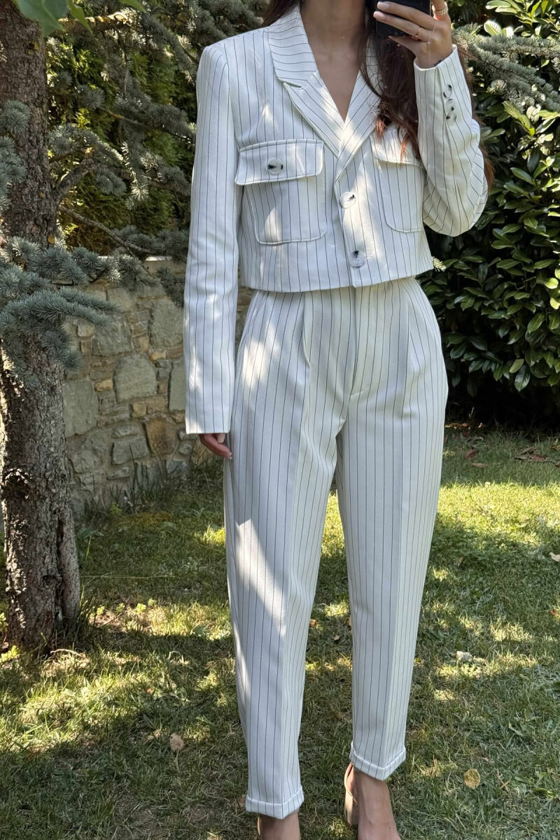 STRIPES DESIGN JACKET+ TROUSERS WOMEN SET WHITE-E BARDHE - 3