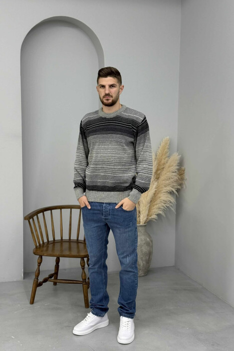 STRIPES DESIGN ROUND NECK KNITTED MEN SWEATER GREY/GRI 