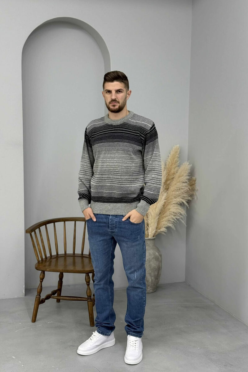 STRIPES DESIGN ROUND NECK KNITTED MEN SWEATER GREY/GRI - 1
