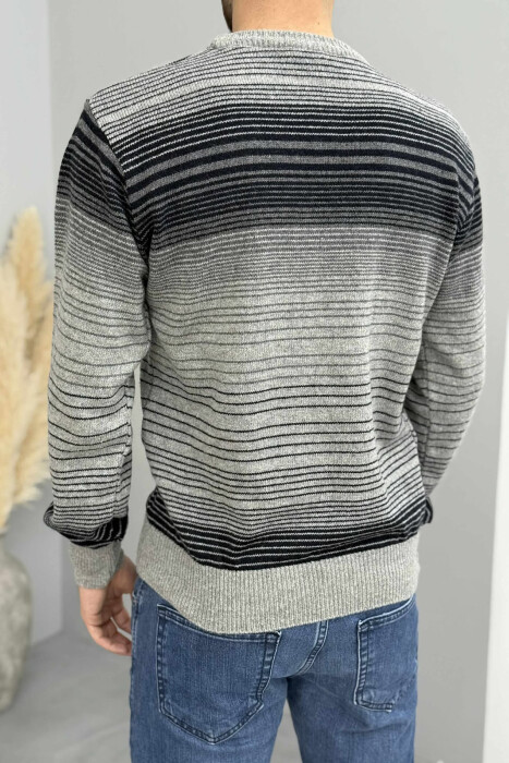 STRIPES DESIGN ROUND NECK KNITTED MEN SWEATER GREY/GRI - 4