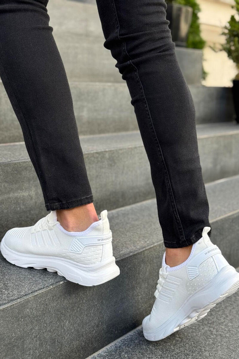 STRIPES SIMPLE MEN SNEAKERS WHITE-E BARDHE - 3