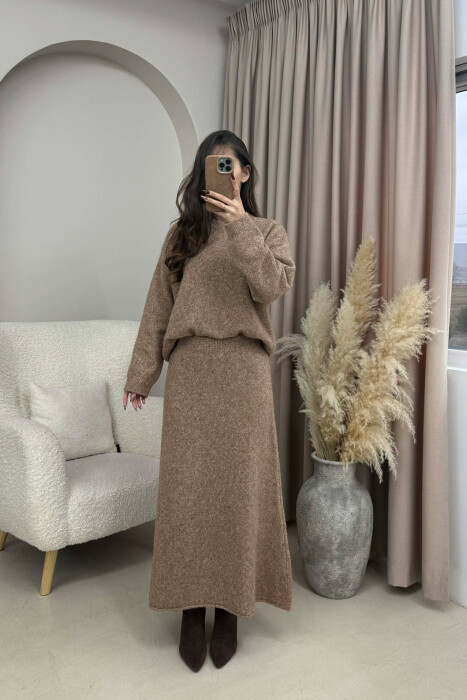 SWEATER+SKIRT SIMPLE KNIT WOMEN SET LIGHT BROWN/KAZB - KLAUDIO FASHION
