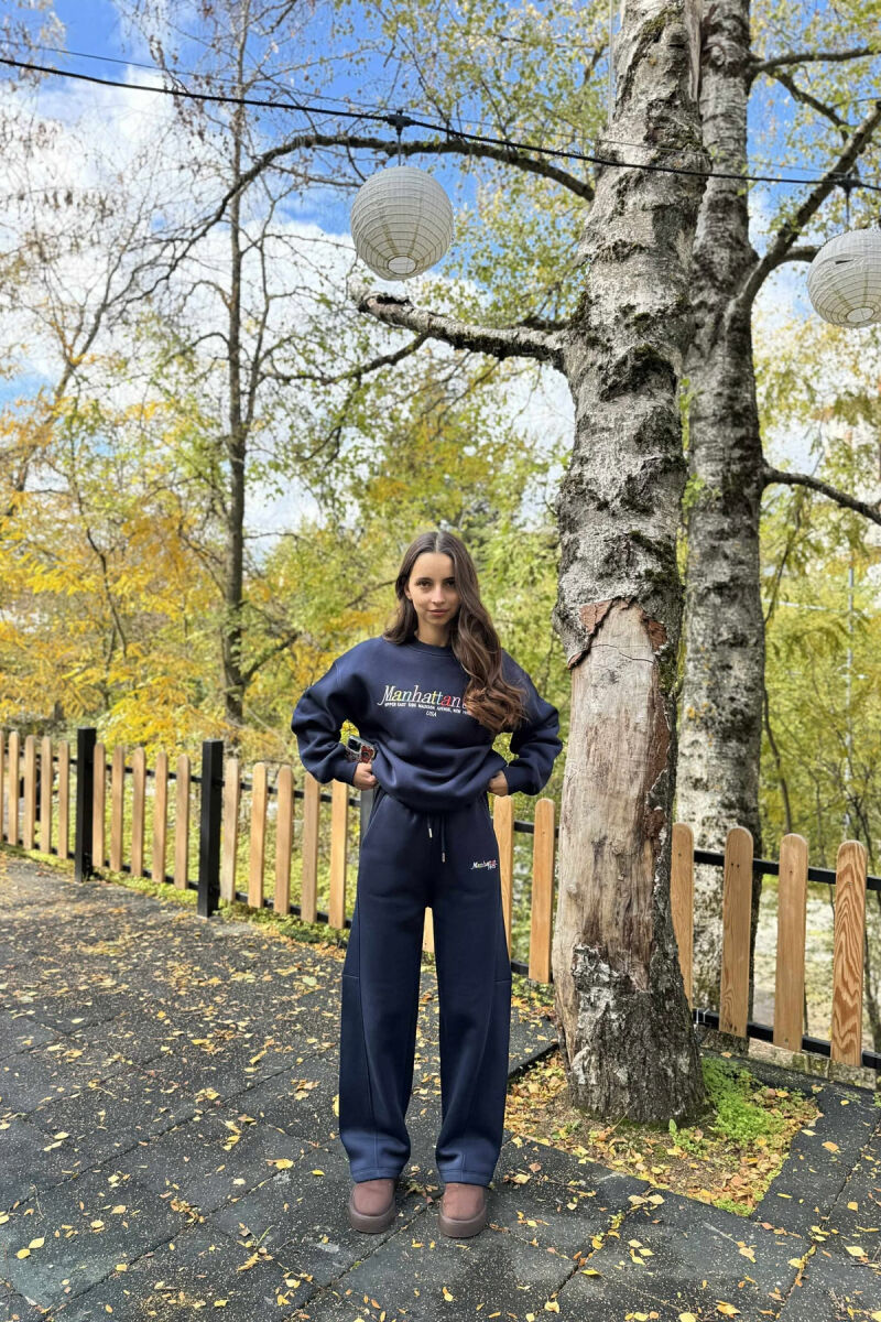 SWEATSHIRT+SWEATPANTS WRITTINGS FLUFFY WOMEN SET DARK BLUE/BEE - 1