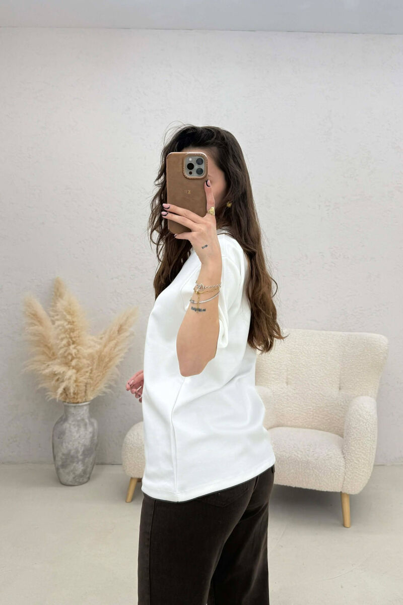 T-SHIRT I THJESHTE PER FEMRA NE NGJYRE TE BARDHE - 2