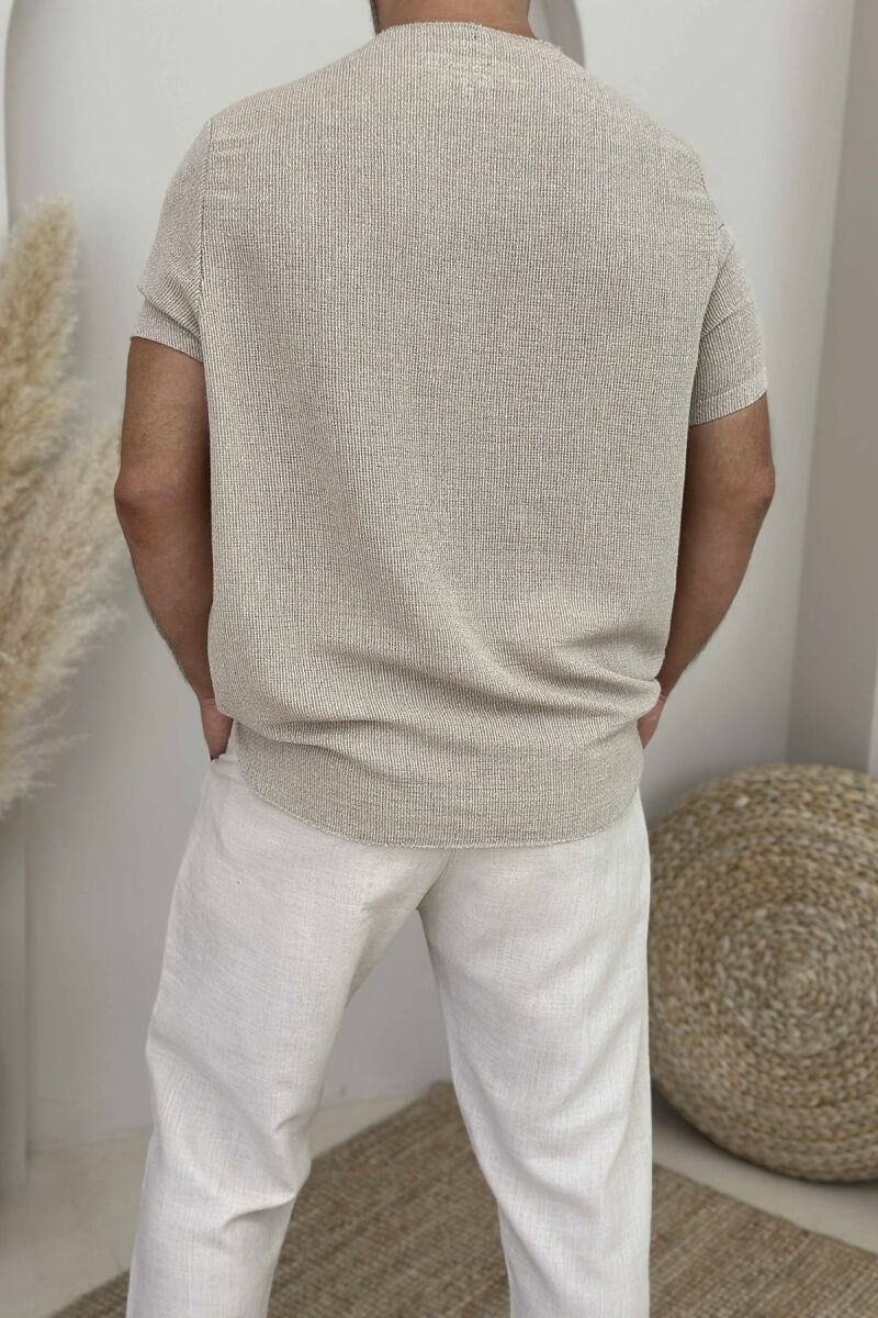 T-SHIRT I THJESHTË ME DETAJE PËR MESHKUJ NË NGJYRËN BEZHË - 4