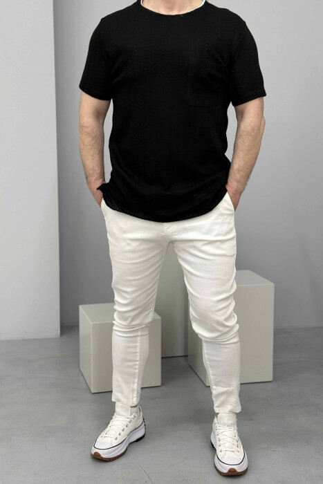 T-SHIRT I THJESHTË ME DETAJIN E XHEPIT PËR MESHKUJ NË NGJYRËN E ZEZË - 1