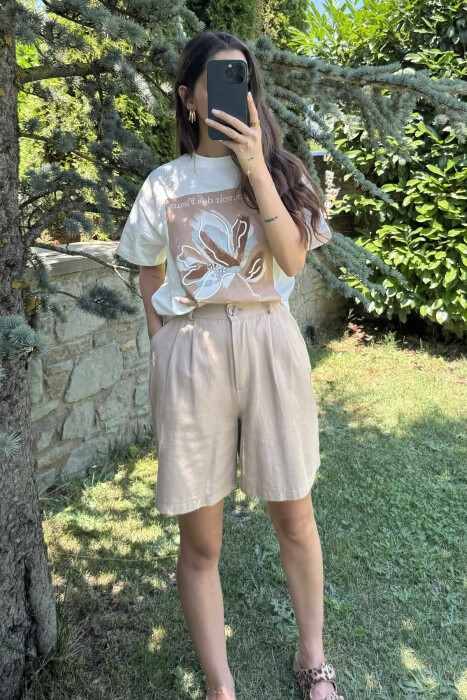 T-SHIRT I THJESHTË ME IMAZH PËR FEMRA NË NGJYRËN E BARDHË 