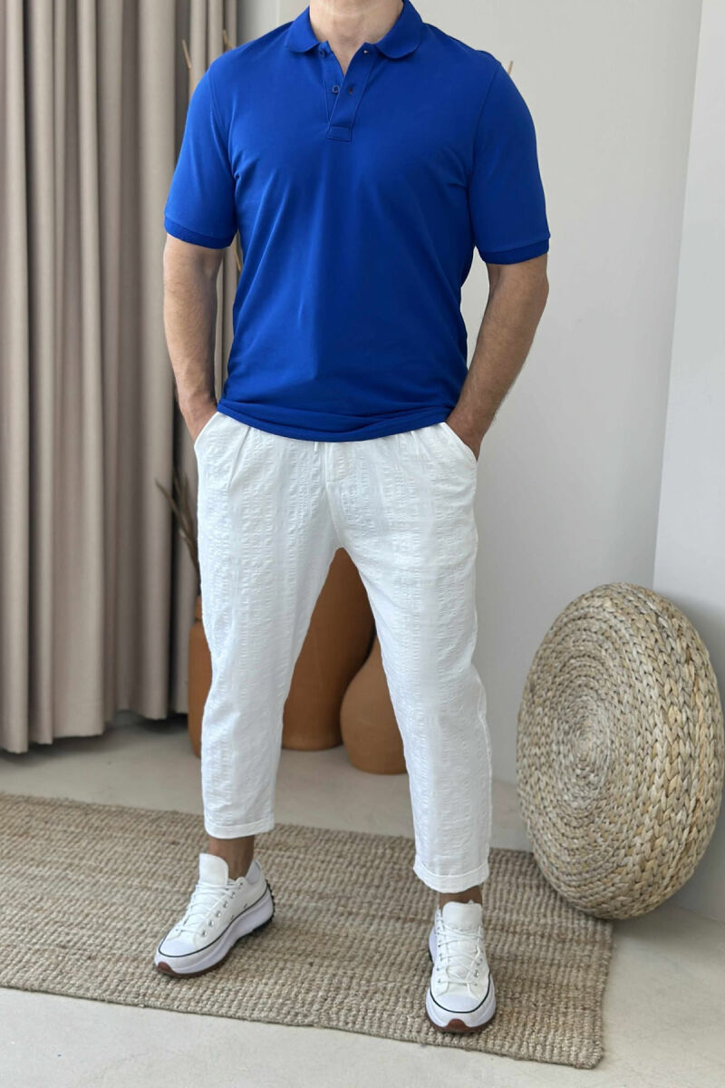 T-SHIRT NJË NGJYRËSH ME JAKË POLO PËR MESHKUJ NË NGJYRËN BLU - 1