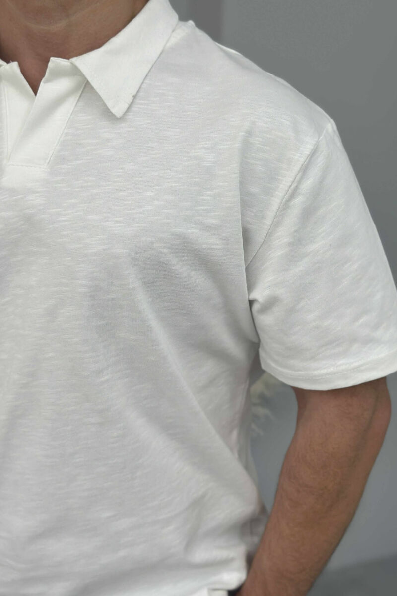 T-SHIRT I THJESHTË ME JAKË POLO PËR MESHKUJ NË NGJYRËN E BARDHË - 4