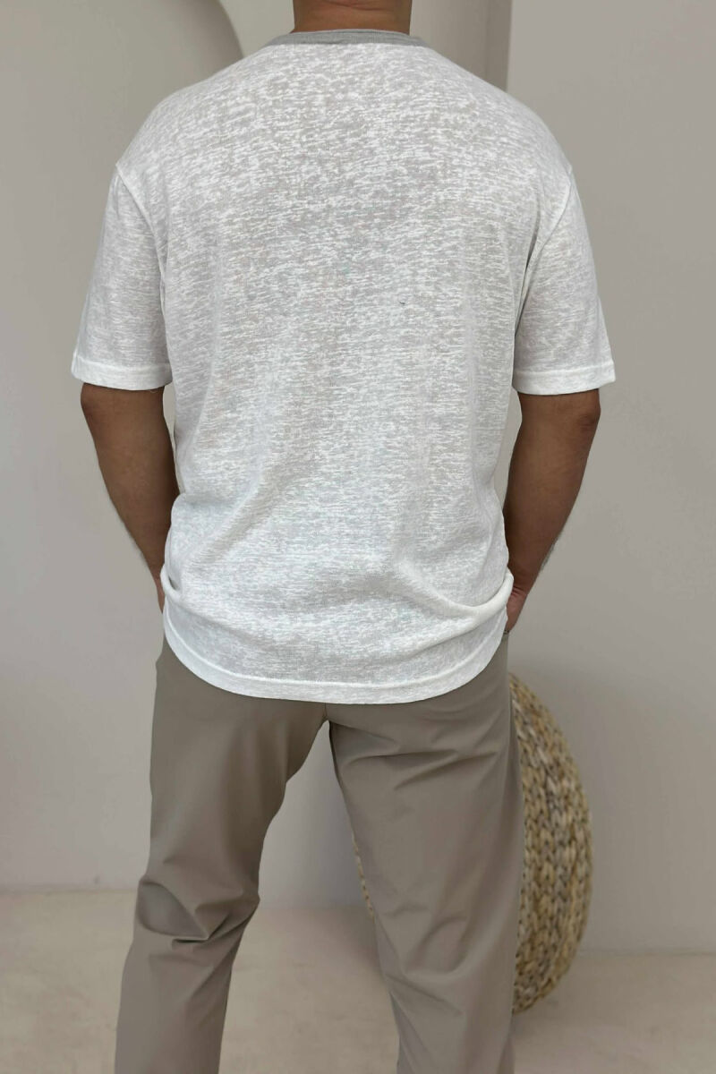 T-SHIRT I THJESHTË ME JAKË V PËR MESHKUJ NË NGJYRËN E BARDHË - 2
