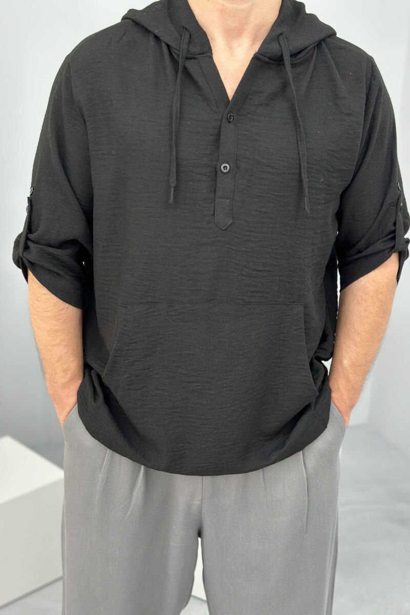 T-SHIRT I THJESHTË ME KAPUÇ PËR MESHKUJ NË NGJYRËN E ZEZË - 3