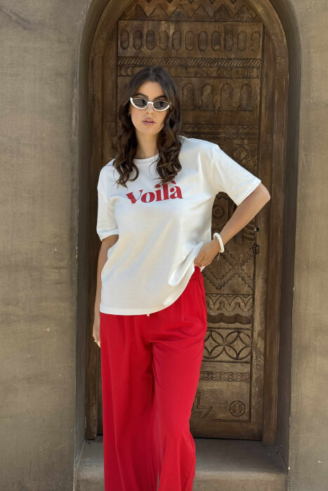T-SHIRT I THJESHTË ME SHKRIME PËR FEMRA NË NGJYRËN E BARDHË - 2