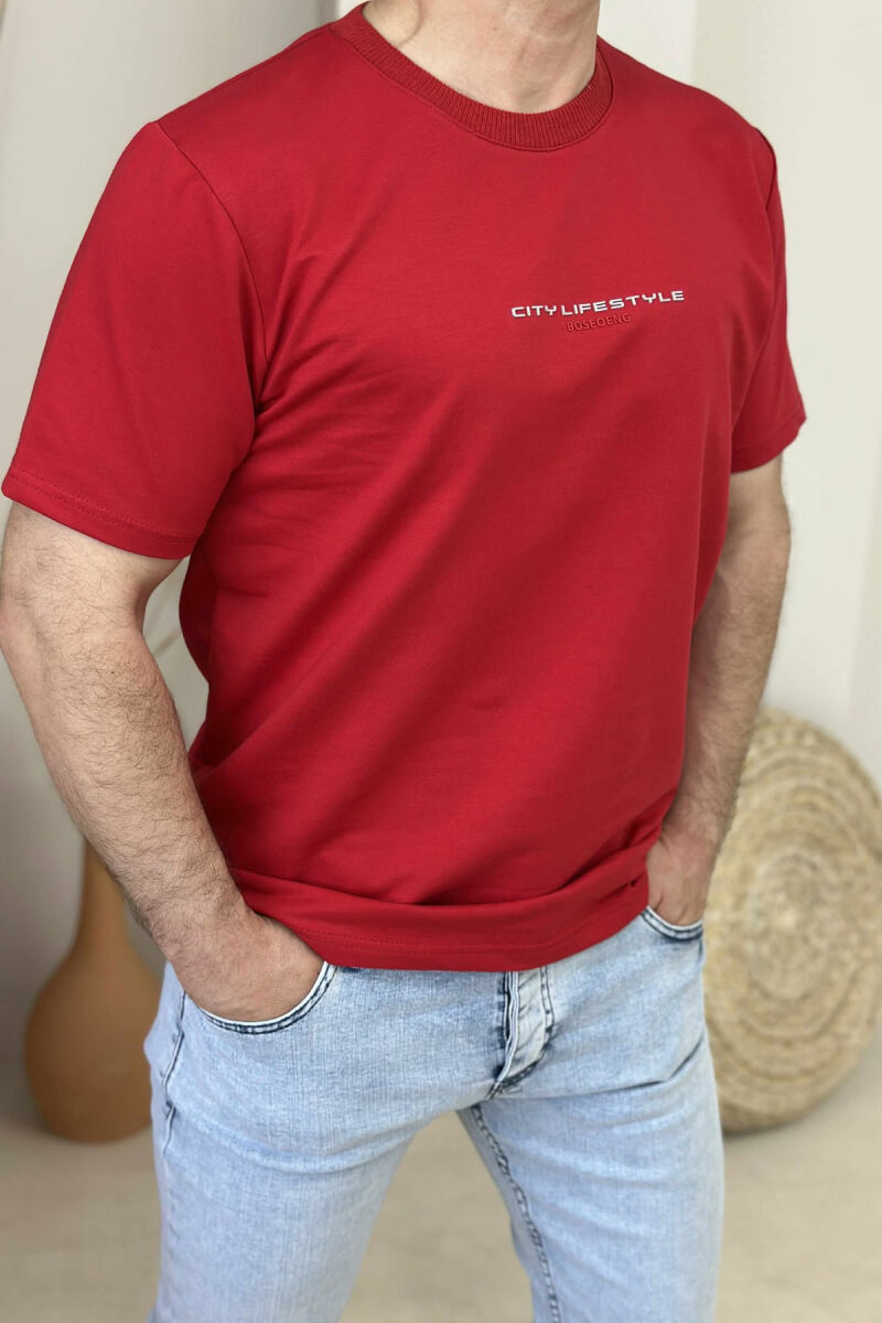 T-SHIRT I THJESHTË ME SHKRIME PËR MESHKUJ NË NGJYRËN E KUQE - 3