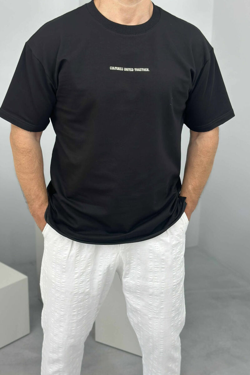 T-SHIRT I THJESHTË ME SHKRIME PËR MESHKUJ NË NGJYRËN E ZEZË - 3